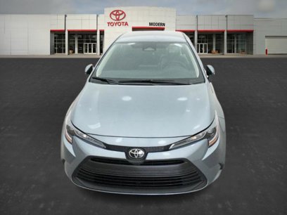 New 2025 Toyota Corolla LE