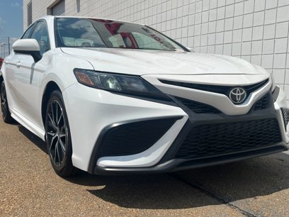 Used 2021 Toyota Camry SE