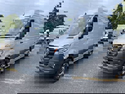 New 2024 Mercedes-Benz eSprinter 170 Cargo