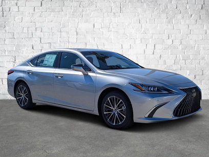 New 2025 Lexus ES 300h w/ Premium Package