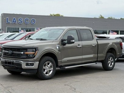 New 2025 Ford F150 XLT w/ Equipment Group 302A MID