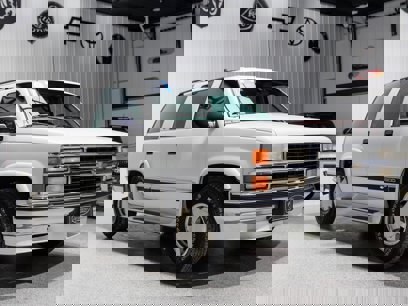 Used 1997 Chevrolet Tahoe LS w/ Preferred Equipment Group 3