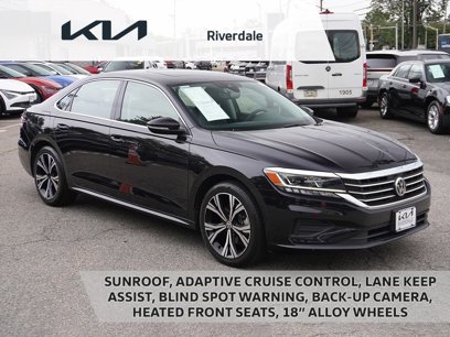 Used 2022 Volkswagen Passat 2.0T SE