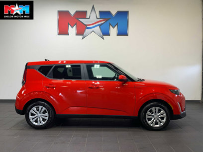 New 2025 Kia Soul LX