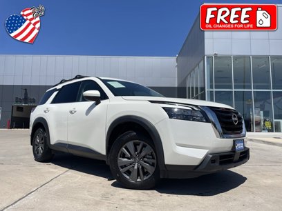 Certified 2023 Nissan Pathfinder SV
