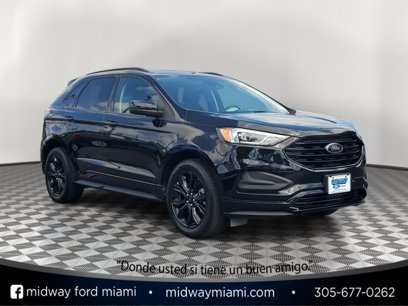 Certified 2022 Ford Edge SE w/ Black Appearance Package