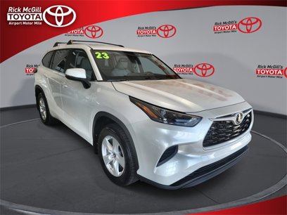 Certified 2023 Toyota Highlander LE