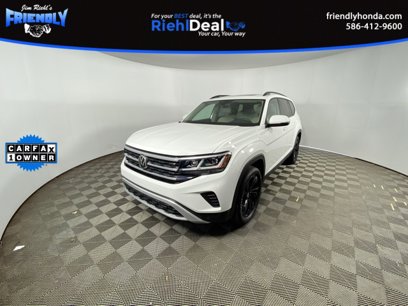 Used 2023 Volkswagen Atlas SE w/ Panoramic Sunroof Package