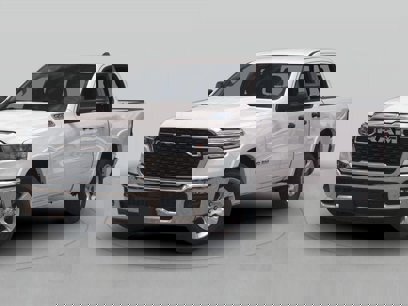 New 2025 RAM 1500 4x4 Crew Cab