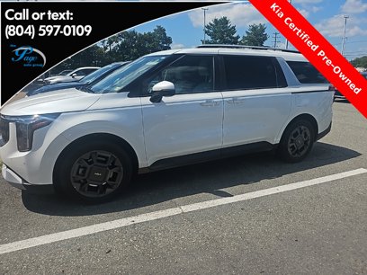 Used 2025 Kia Carnival EX