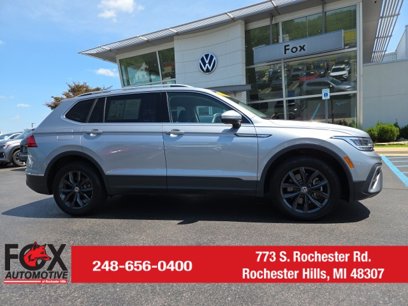 Used 2024 Volkswagen Tiguan SE