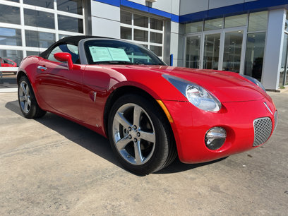 Used 2008 Pontiac Solstice Convertible w/ Premium Package