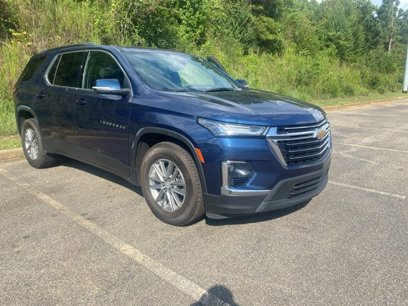 Used 2023 Chevrolet Traverse LT