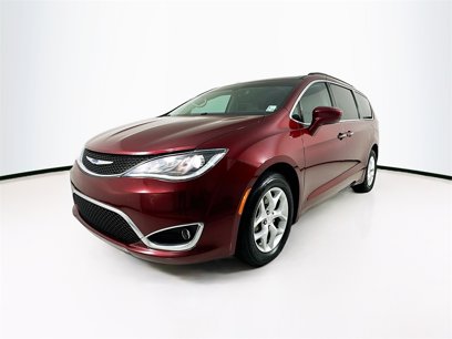 Used 2020 Chrysler Pacifica Touring w/ Tire & Wheel Group