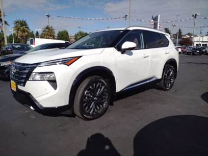 Used 2024 Nissan Rogue Platinum w/ Platinum Premium Package