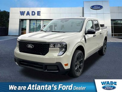 New 2025 Ford Maverick XLT w/ Black Appearance Package
