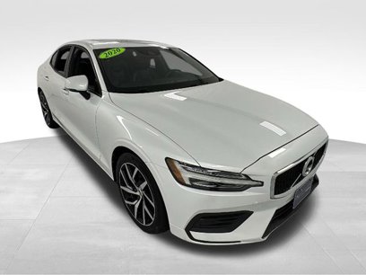 Used 2020 Volvo S60 T5 Momentum