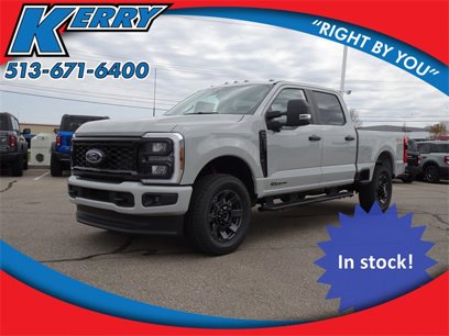 New 2025 Ford F250 4x4 Crew Cab Super Duty