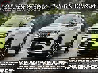 Used 2022 Jeep Compass Limited w/ Sun and Sound Group