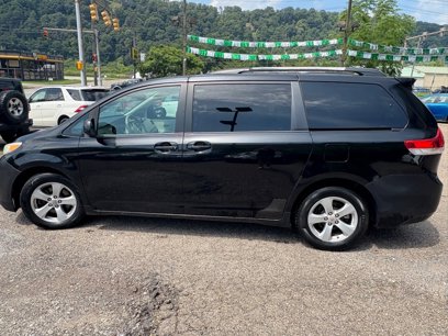 Used 2011 Toyota Sienna LE