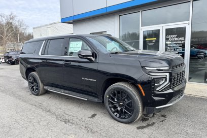 New 2025 Chevrolet Suburban LS