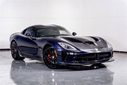 Used 2013 SRT GTS w/ GTS Laguna Interior Pkg