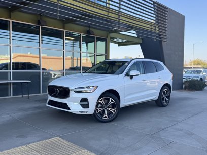 Used 2022 Volvo XC60 B5 Momentum w/ Climate Package