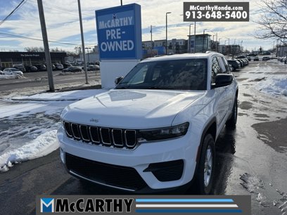 Used 2022 Jeep Grand Cherokee Laredo
