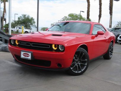 Certified 2016 Dodge Challenger SXT w/ Driver Convenience Group