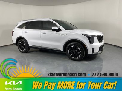 Used 2024 Kia Sorento S w/ Panoramic Sunroof Package