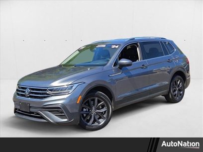 Used 2024 Volkswagen Tiguan SE