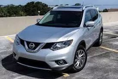 Used 2014 Nissan Rogue SV