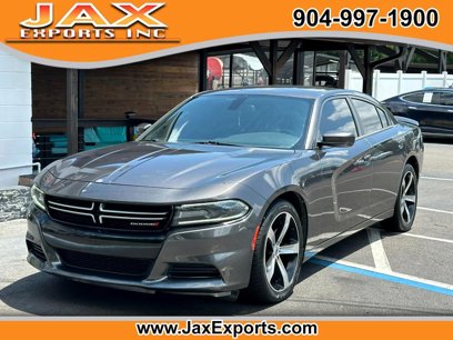 Used 2017 Dodge Charger SE