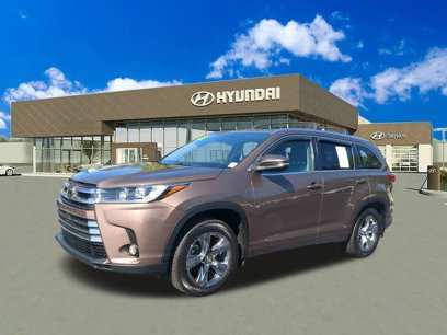 Used 2018 Toyota Highlander Limited Platinum