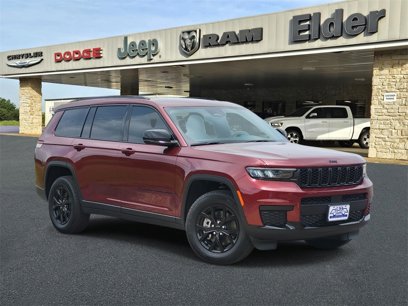 Used 2025 Jeep Grand Cherokee L Altitude
