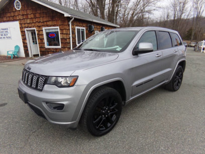 Used 2019 Jeep Grand Cherokee Altitude