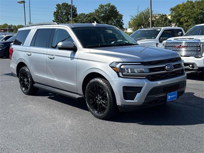 Used 2024 Ford Expedition XLT