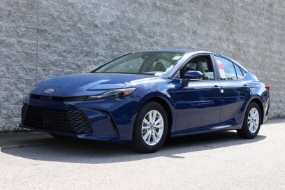 New 2025 Toyota Camry LE