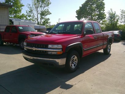 Used 2001 Chevrolet Silverado 1500 LS w/ Exterior Appearance Pkg