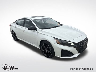 Used 2023 Nissan Altima 2.5 SR w/ SR Premium Package