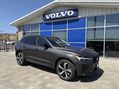 New 2025 Volvo XC60 B5 Ultra w/ Protection Package Premier