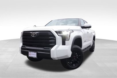 New 2025 Toyota Tundra SR5
