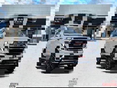 New 2025 GMC Yukon XL Elevation
