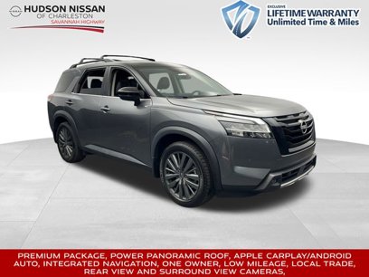 Used 2023 Nissan Pathfinder SL w/ SL Premium Package