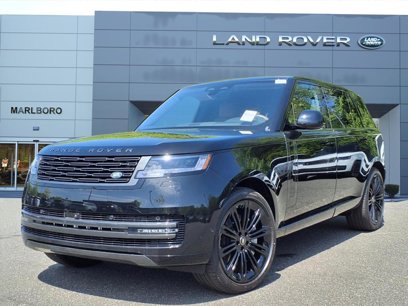 New 2025 Land Rover Range Rover Long Wheelbase SE