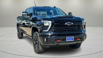 Used 2025 Chevrolet Silverado 2500 LTZ w/ LTZ Plus Package