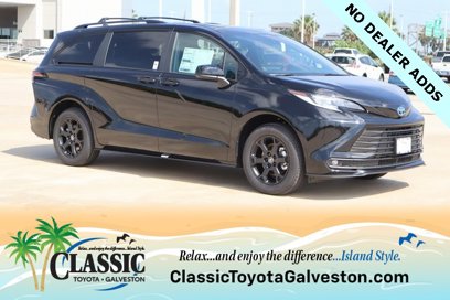 New 2025 Toyota Sienna XLE Woodland Edition