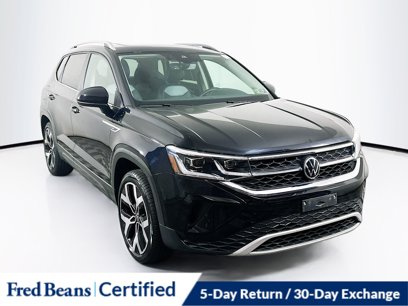 Used 2022 Volkswagen Taos SEL w/ Panoramic Sunroof Package
