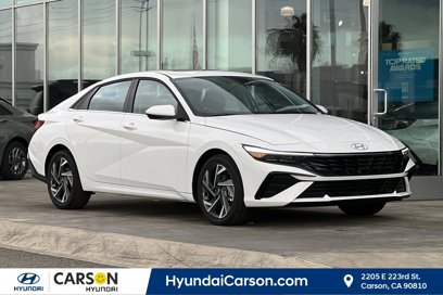 New 2025 Hyundai Elantra SEL