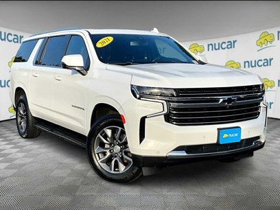 Used 2021 Chevrolet Suburban LT w/ LT Signature Package